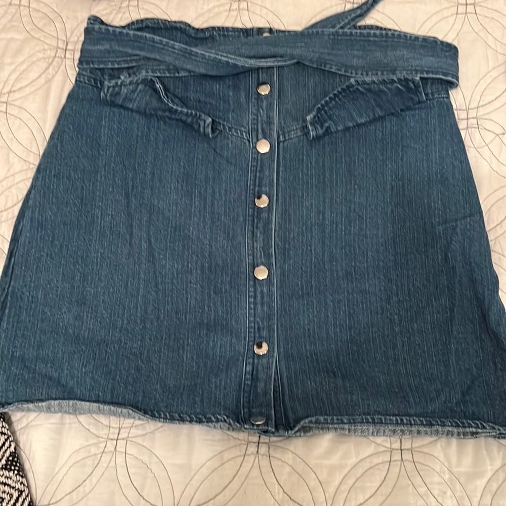 Denim skirt